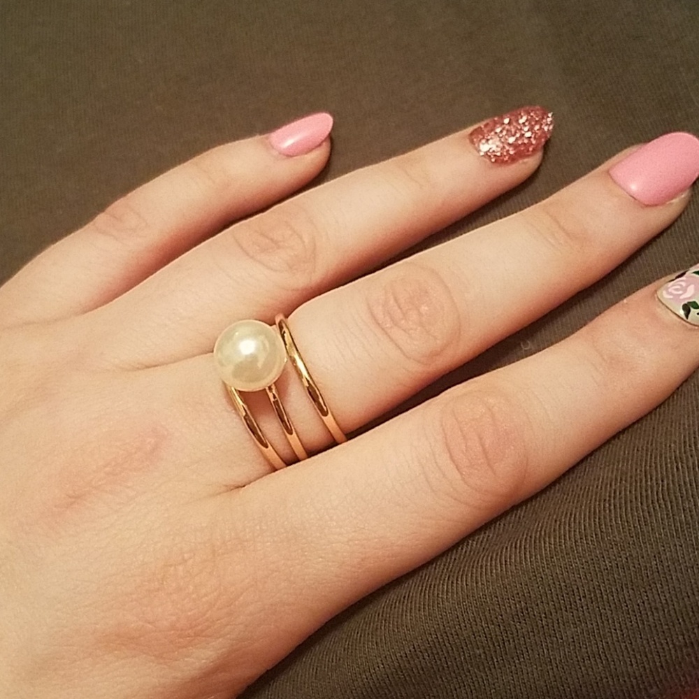 Avon Regal Empire Ring Set -Size 10